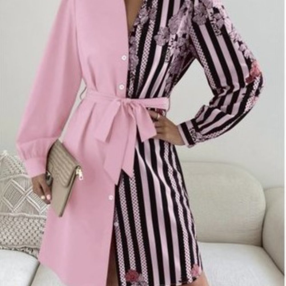 Pink & Black Floral Dress Shirt - Gorgeous, Belted, Medium  Box Car1 - Picture 7 of 7